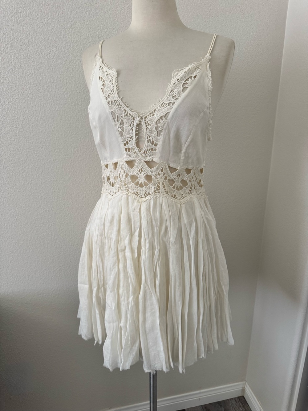 Free People Womenโs Slip Dress Size XS
